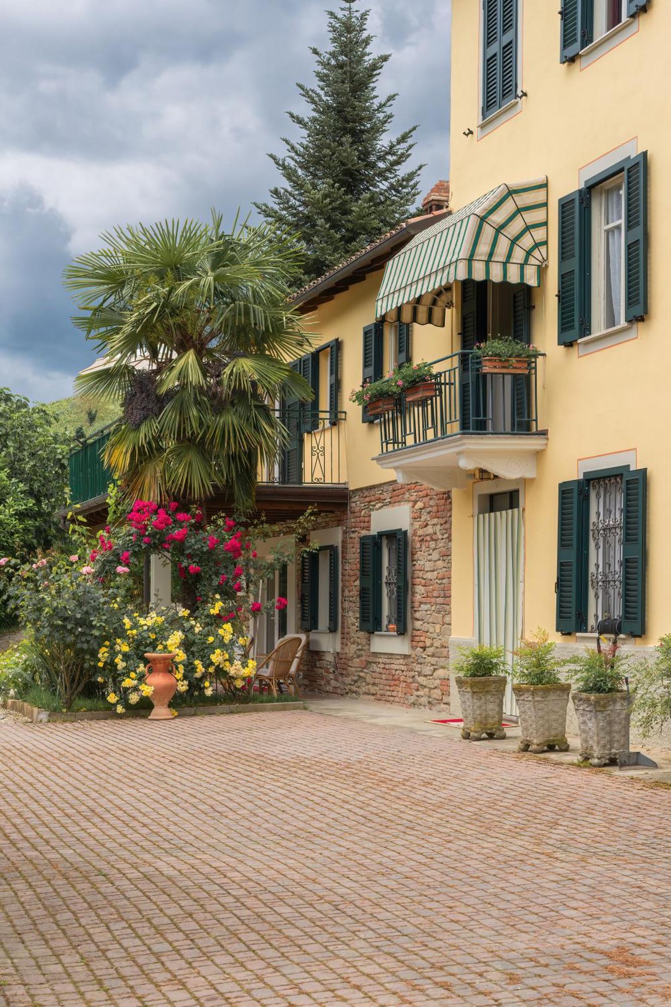 Вилла Cascina Oddone Prati Winery Strevi Экстерьер фото