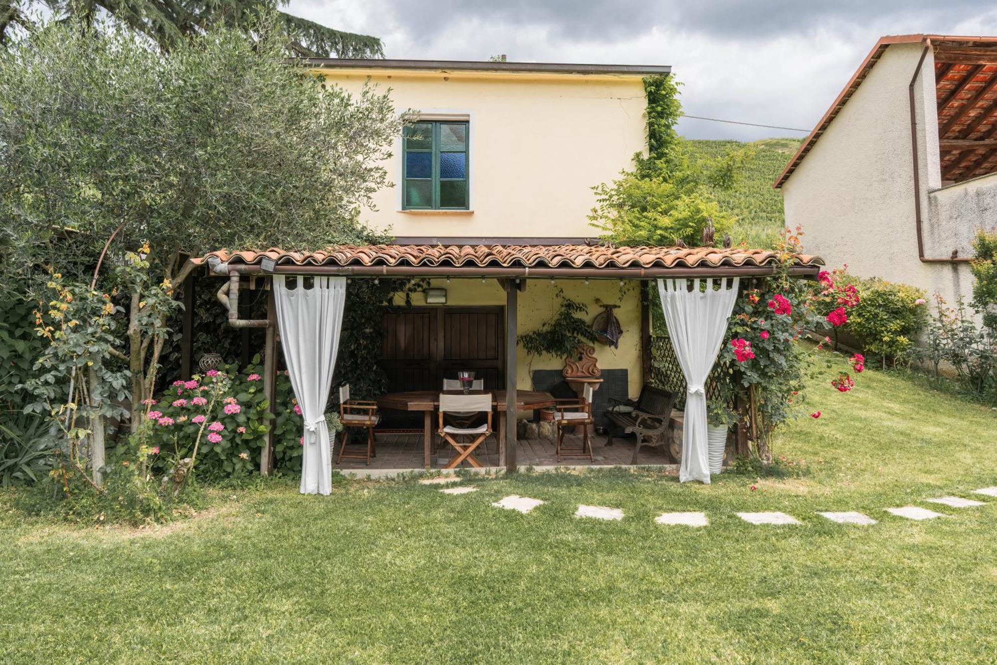 Вилла Cascina Oddone Prati Winery Strevi Экстерьер фото
